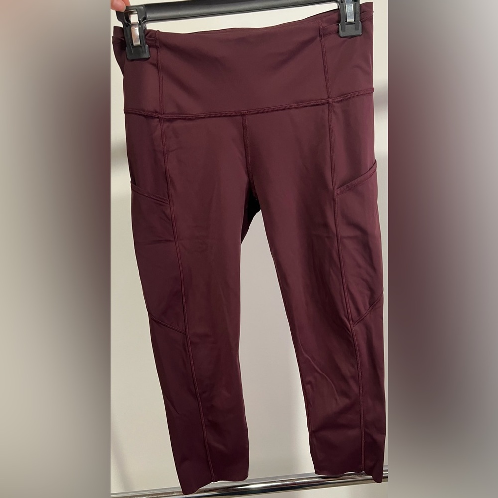 Lululemon crop leggings